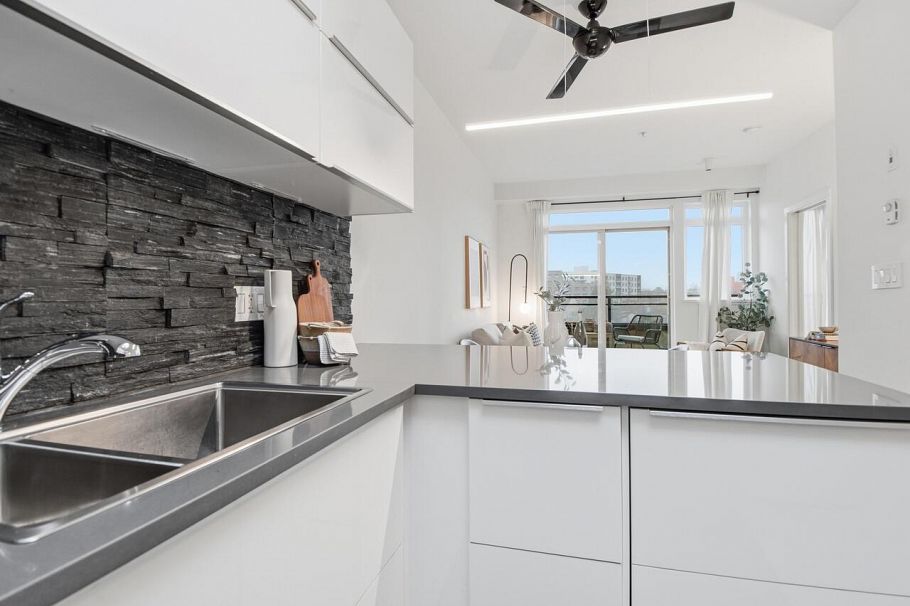 PH6 688 E 17th Avenue Vancouver, BC - 10