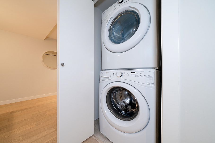 311 5555 Dunbar Street Vancouver, BC - 14