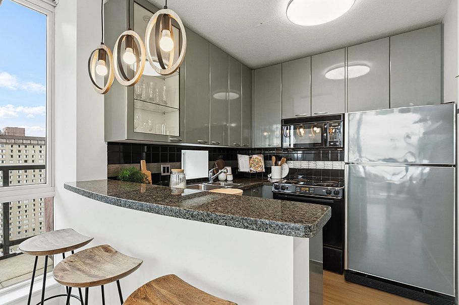 3005 1068 Hornby Street Vancouver, BC - 8