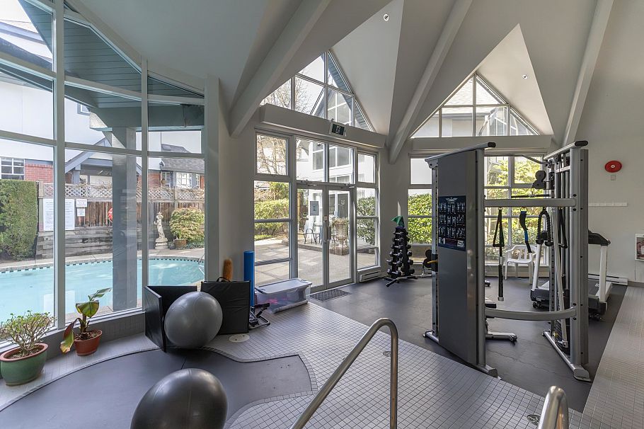 10 5880 Hampton Place Vancouver, BC - 30