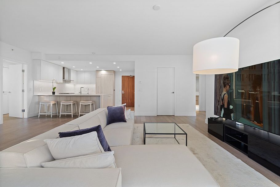 507 177 W 3rd Street North Vancouver, BC - 5