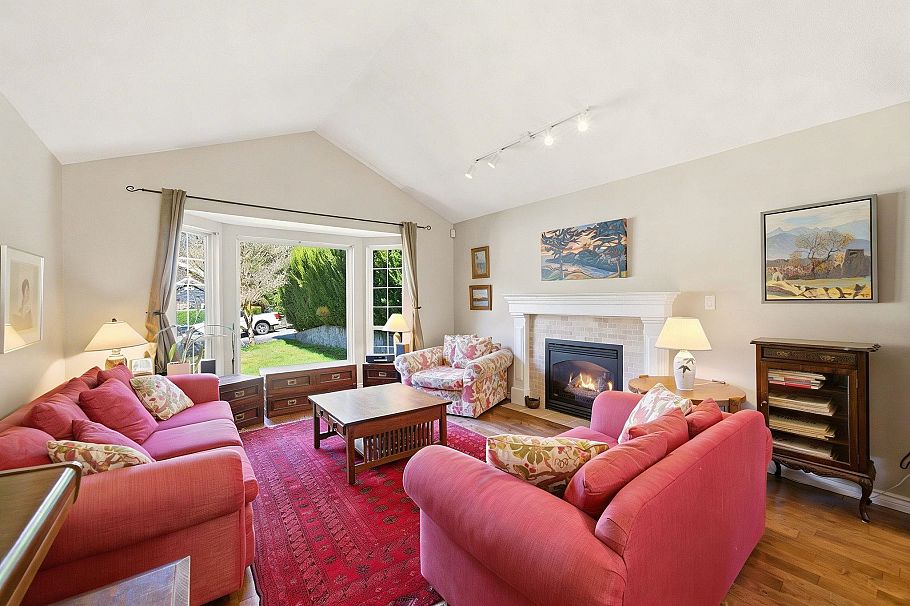 4575 Cliffmont Road North Vancouver, BC - 14