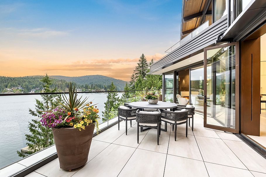 1840 Naomi Place North Vancouver, BC - 5