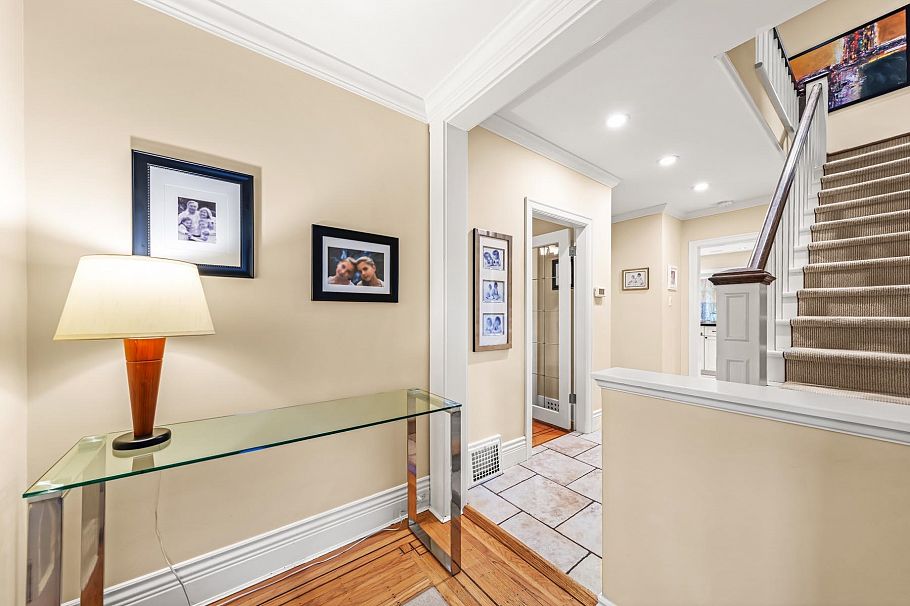 5790 Alma Street Vancouver, BC - 7