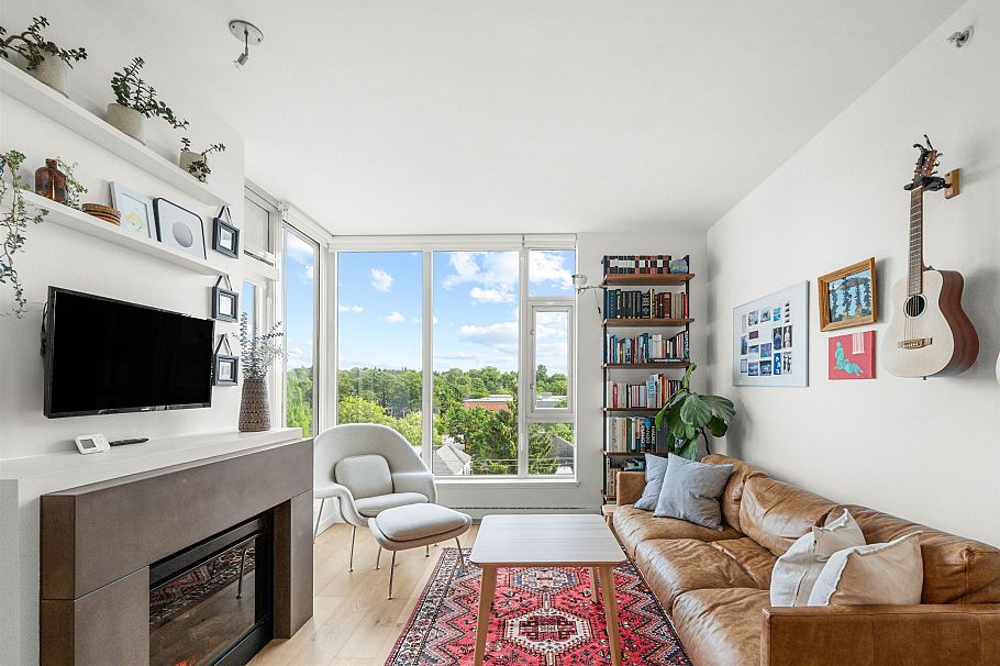 607 2528 Maple Street Vancouver, BC - 2