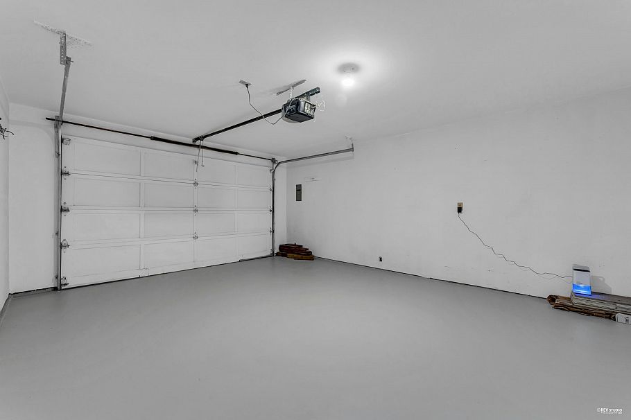 3661 Blenheim Street Vancouver, BC - 34