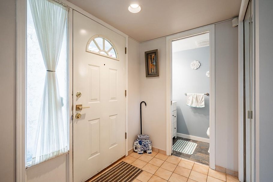 2952 Mt Seymour Parkway Vancouver, BC - 6