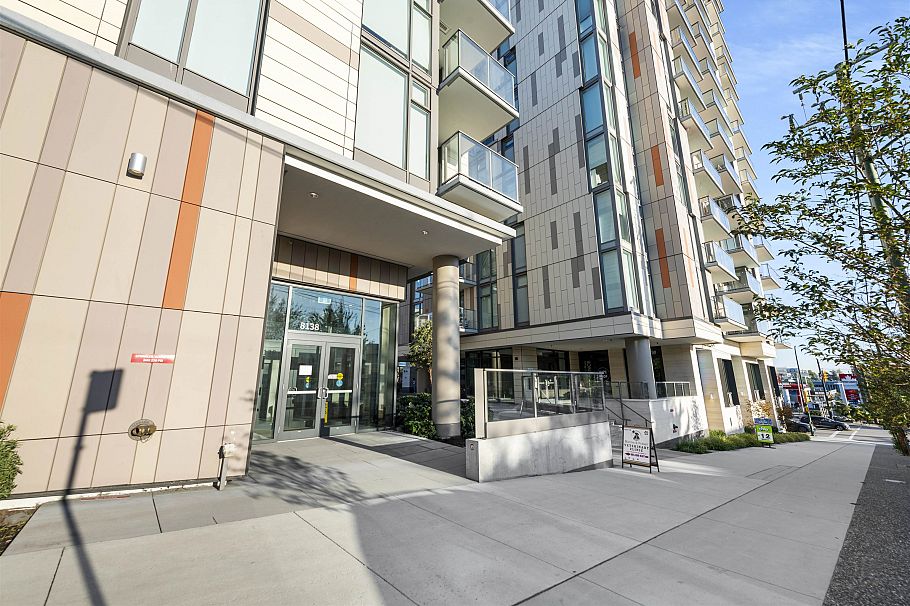 305 8138 Fraser Street Vancouver, BC - 27