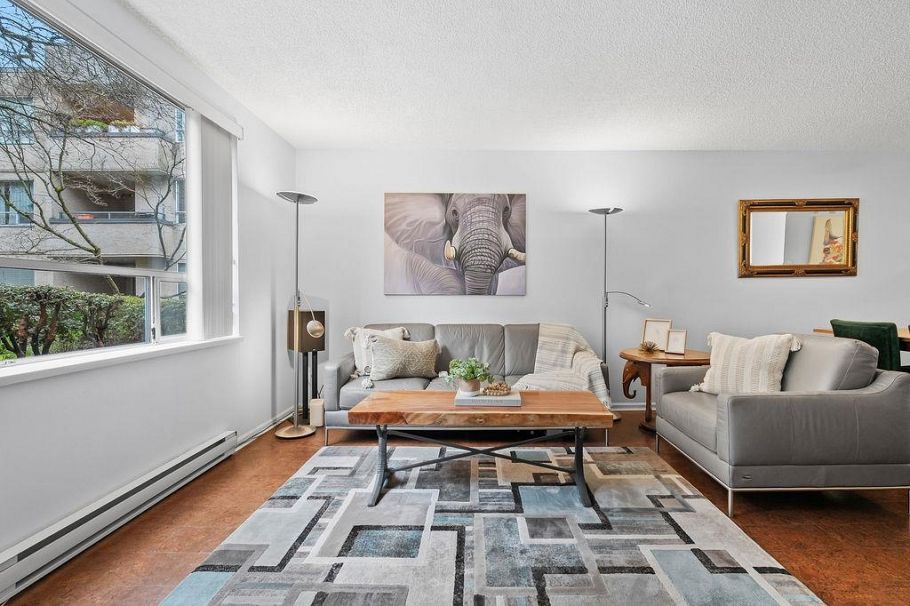 205 1050 Broughton Street Vancouver, BC - 1