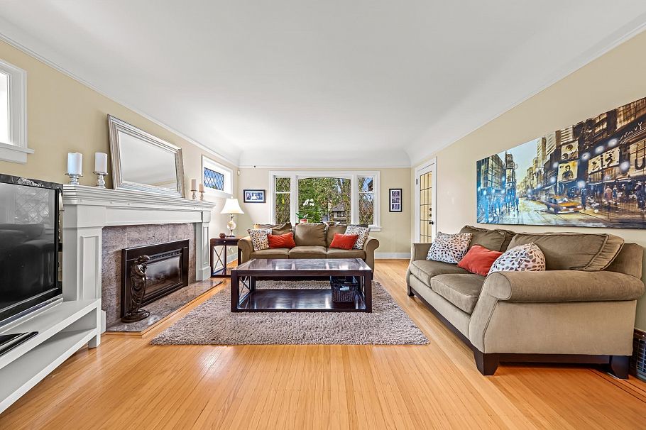 5790 Alma Street Vancouver, BC - 4