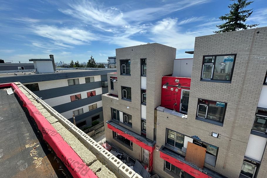 103A 433 E 3rd Street North Vancouver, BC - 3