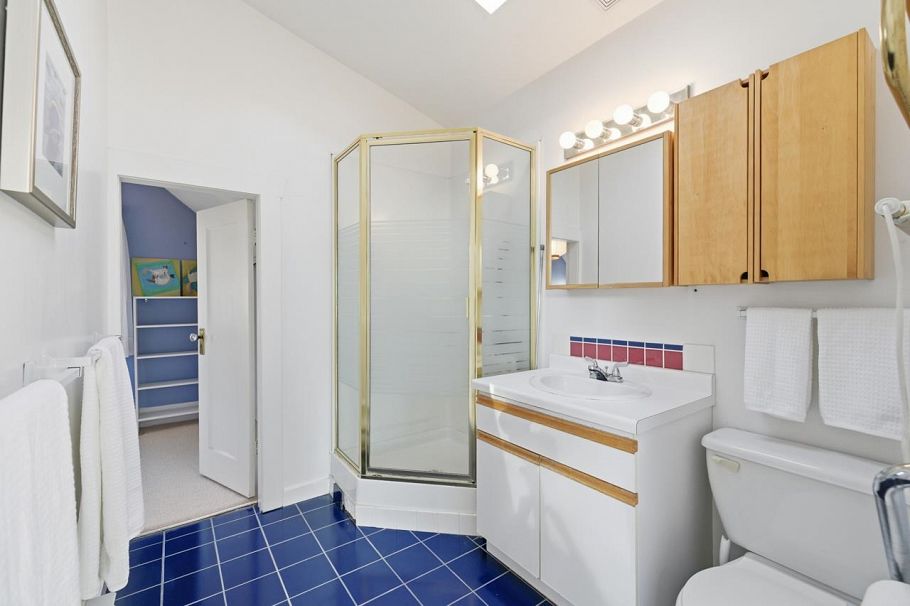 3760 W 29th Avenue Vancouver, BC - 20