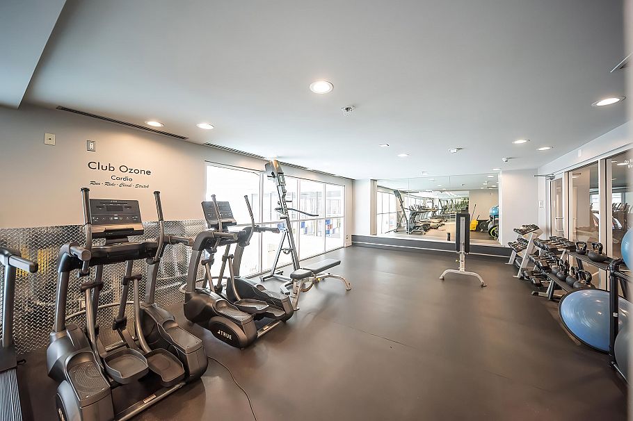 119 Regiment Square Vancouver, BC - 15