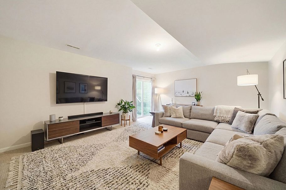 4575 Cliffmont Road North Vancouver, BC - 27