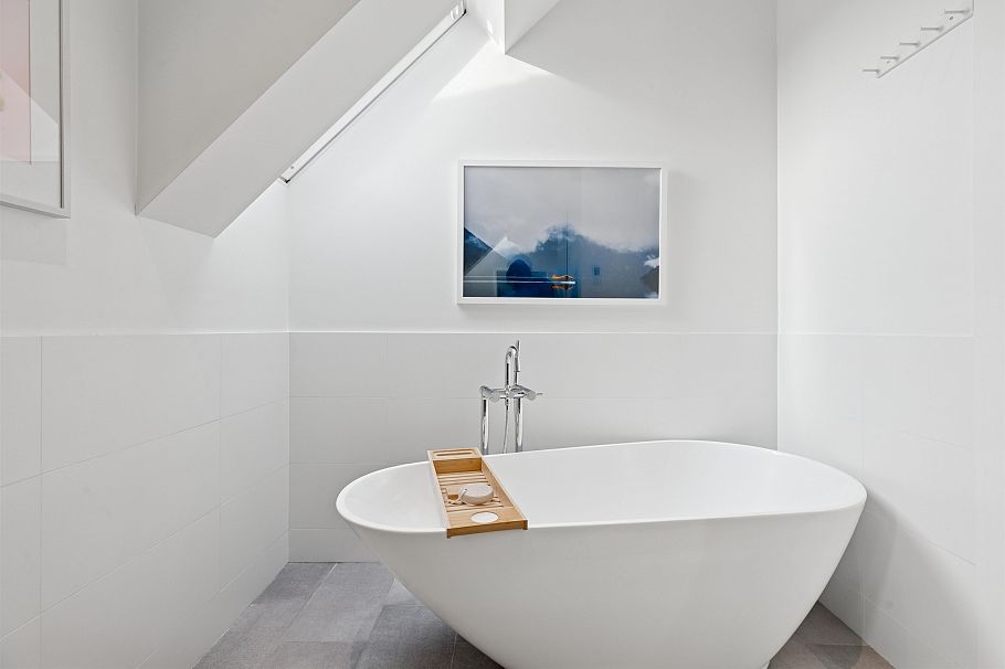 1425 William Avenue North Vancouver, BC - 18