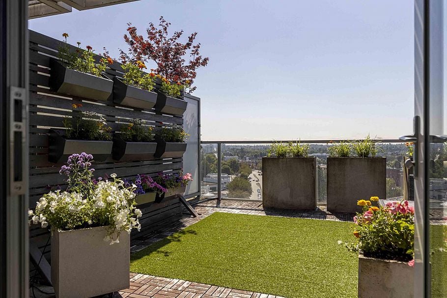 1206 2770 Sophia Street Vancouver, BC - 3