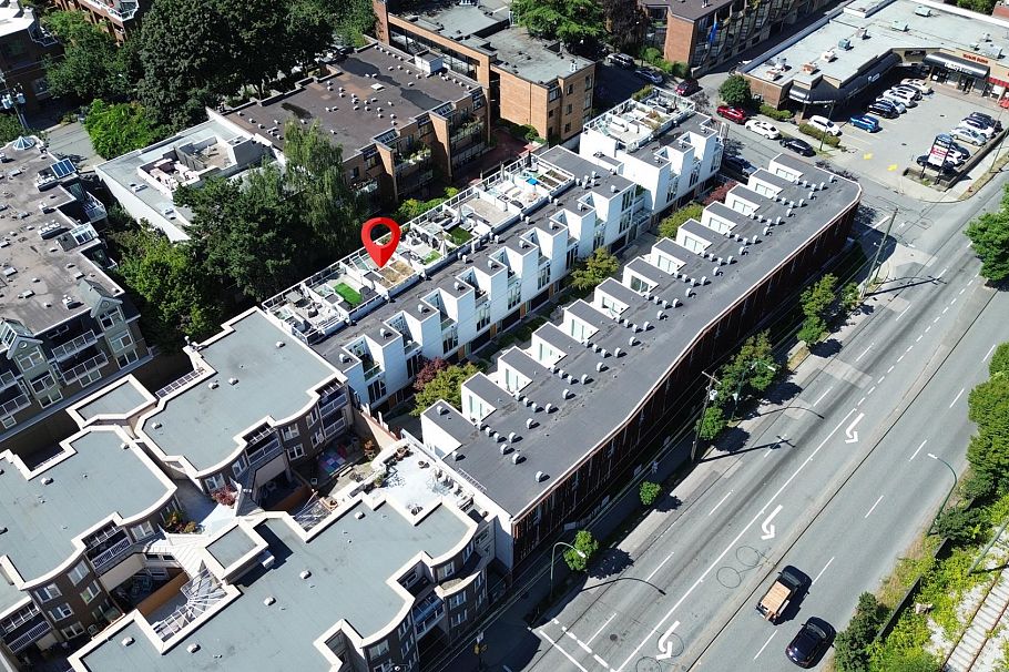 2216 Willow Street Vancouver, BC - 4