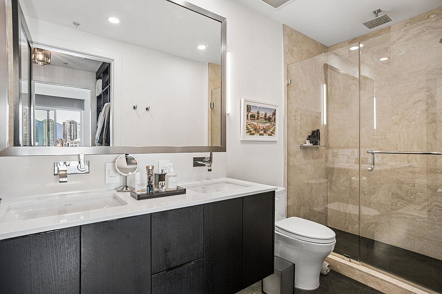 501 138 Athletes Way Vancouver, BC - 22