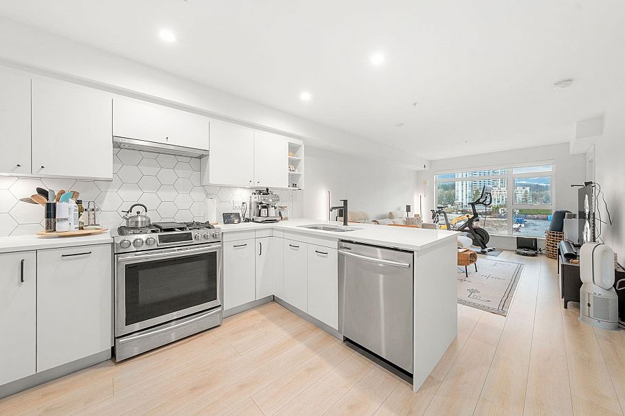 402 1519 Crown Street Vancouver, BC - 8