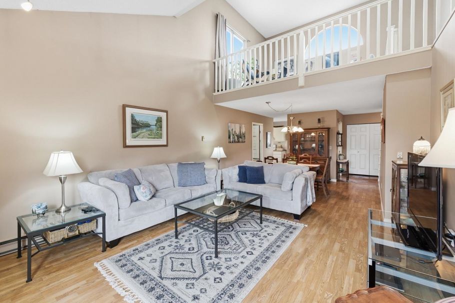 906 Roche Point Drive North Vancouver, BC - 10