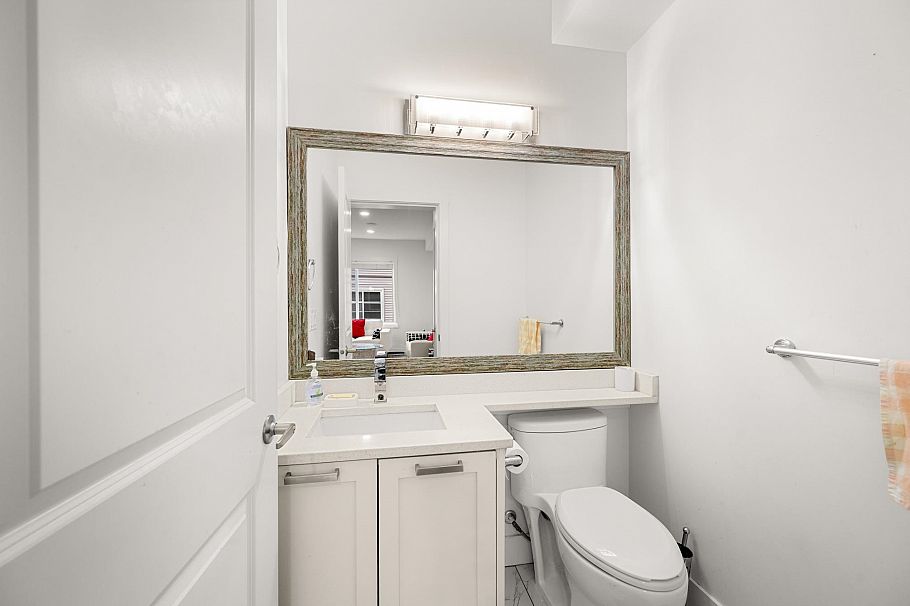 22 5867 129 Street Surrey, BC - 11