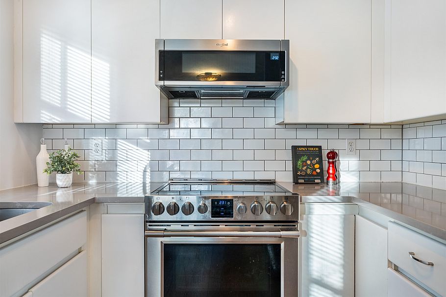 302 655 W 13th Avenue Vancouver, BC - 15