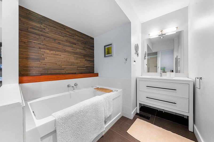 4515 Meadowbank Close North Vancouver, BC - 17