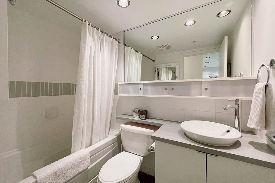 1110 928 Beatty Street Vancouver, BC - 4