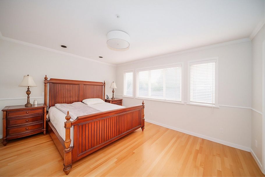 2726 W 42nd Avenue Vancouver, BC - 20