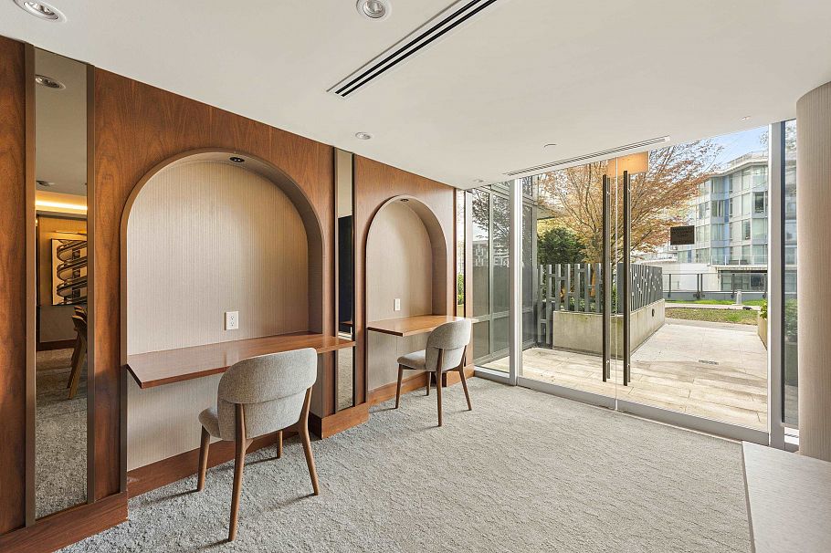 1306 8611 Hazelbridge Way Richmond, BC - 24