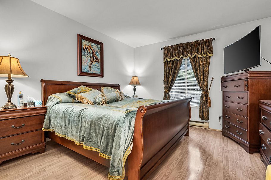 302 1311 Beach Avenue Vancouver, BC - 15