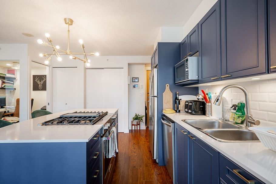 1008 1723 Alberni Street Vancouver, BC - 7