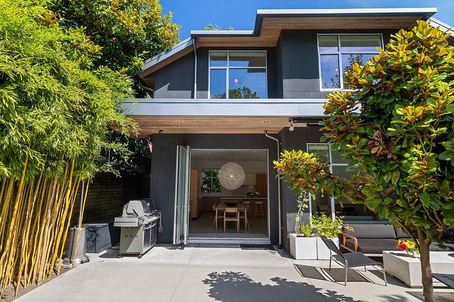 3156 W 13th Avenue Vancouver, BC - 27