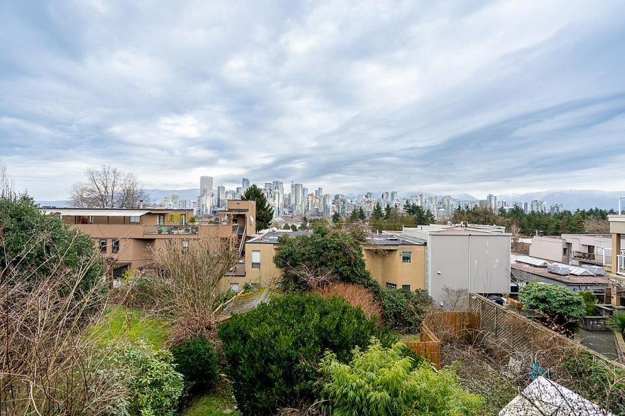967 W 8th Avenue Vancouver, BC - 21