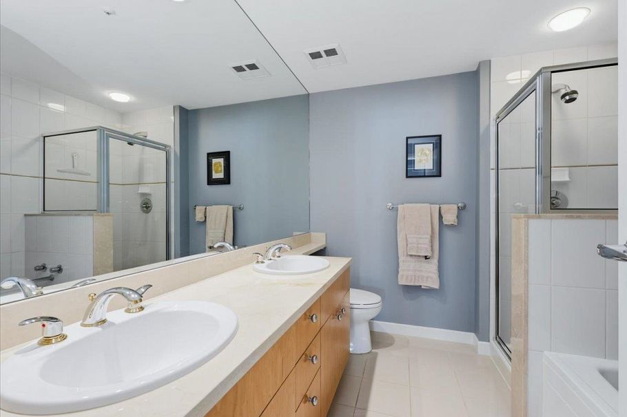 202 1790 Bayshore Drive Vancouver, BC - 19