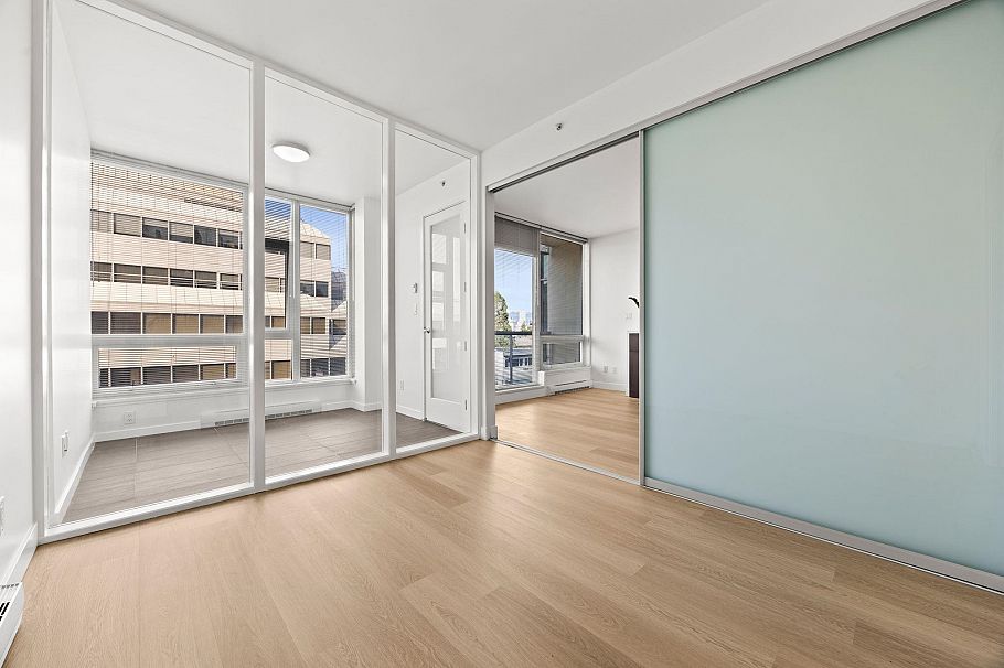 308 2528 Maple Street Vancouver, BC - 9