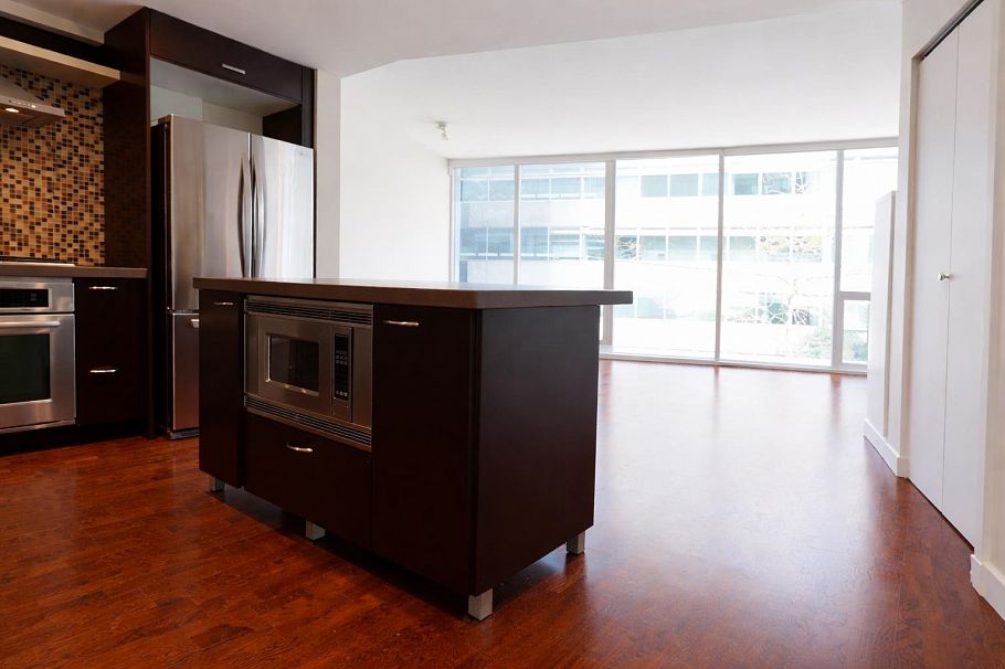 502 1277 Melville Street Vancouver, BC - 11