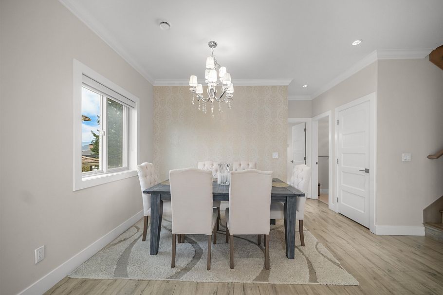 4986 Inman Avenue Burnaby, BC - 11