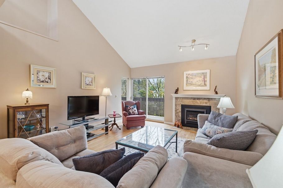 906 Roche Point Drive North Vancouver, BC - 8