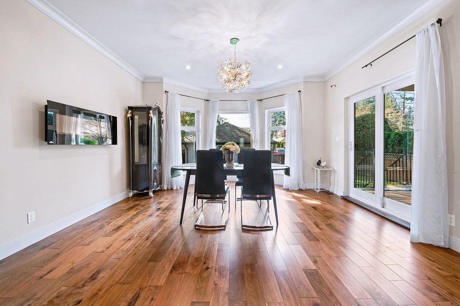 839 W 20th Street North Vancouver, BC - 8