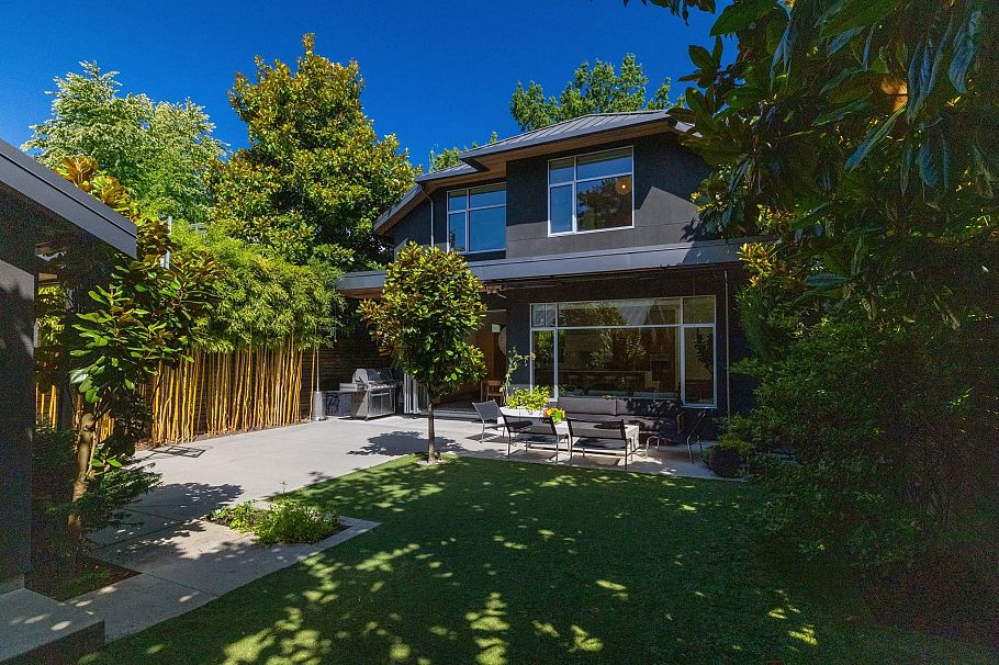 3156 W 13th Avenue Vancouver, BC - 26