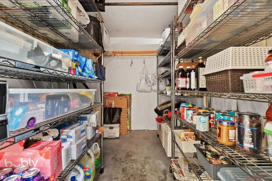 205 1050 Broughton Street Vancouver, BC - 25