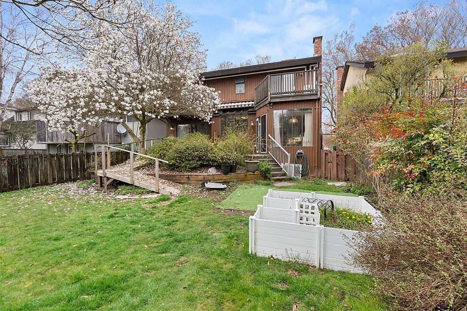 3958 W 29th Avenue Vancouver, BC - 22