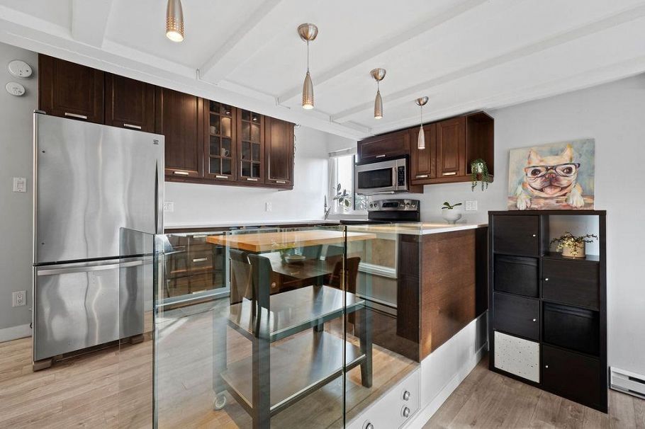 201 341 Mahon Avenue North Vancouver, BC - 4