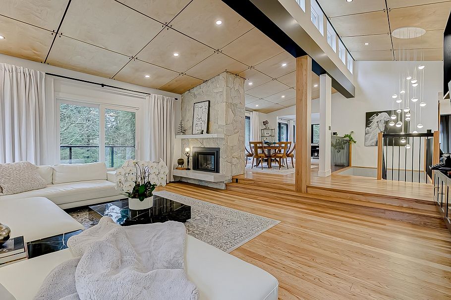 2836 Violet Street North Vancouver, BC - 18