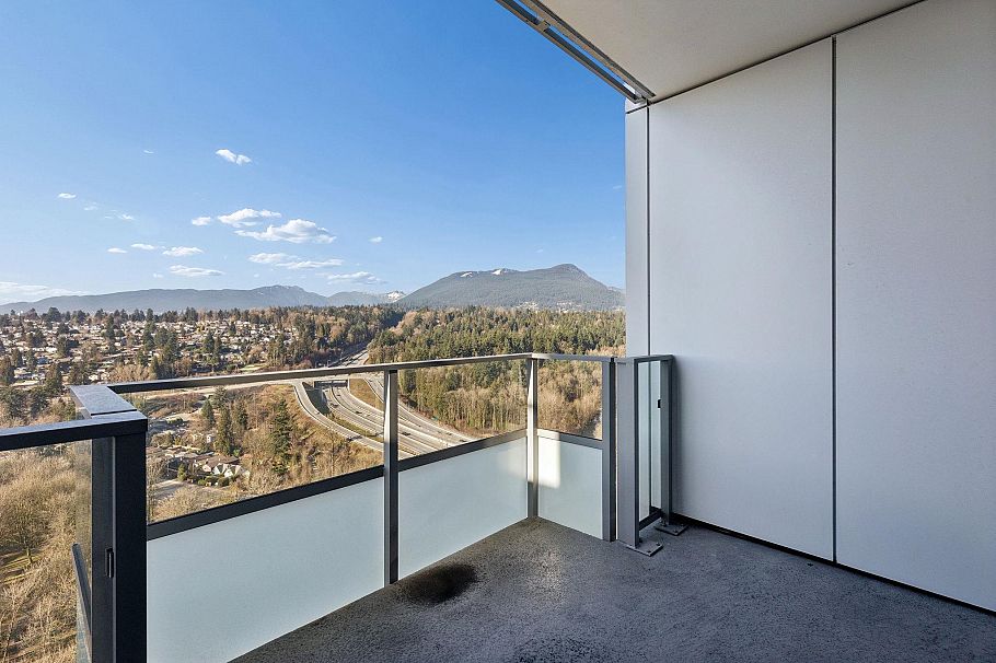 3006 1500 Fern Street North Vancouver, BC - 22