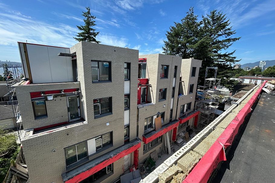 103A 433 E 3rd Street North Vancouver, BC - 2