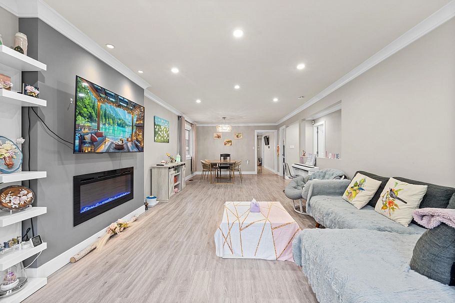 2245 Rupert Street Vancouver, BC - 25