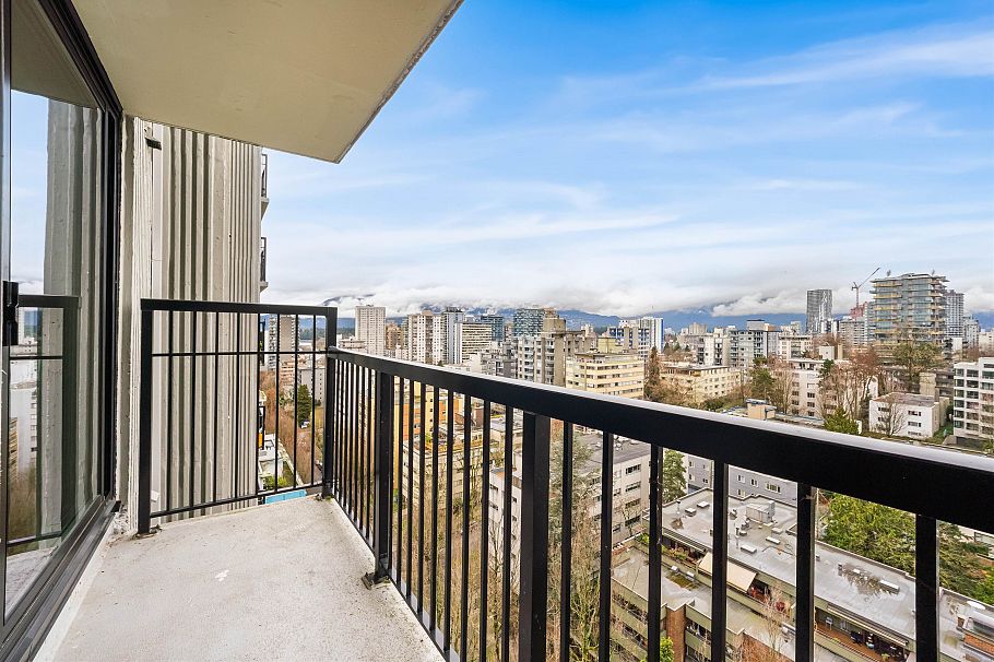 1702 1330 Harwood Street Vancouver, BC - 24