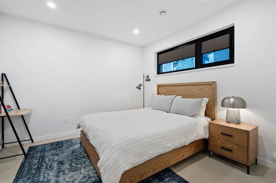 1331 Cotton Drive Vancouver, BC - 30